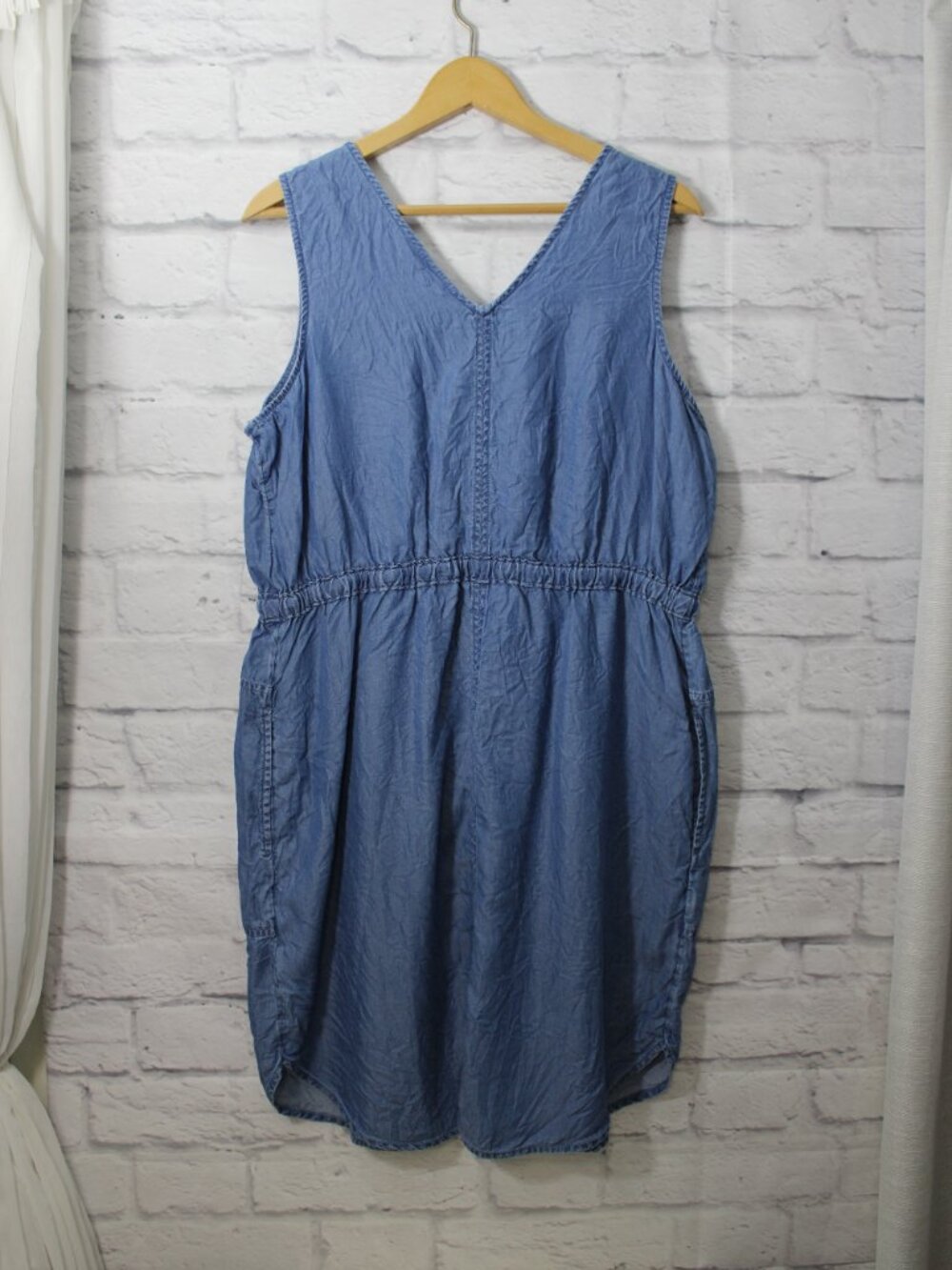 Time and Tru Large Blue Chambray Lyocell Utility Sleeveless Summer Casual Dress - Picture 5 of 9